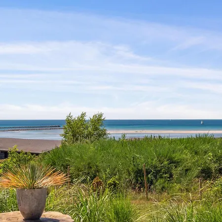 Beautiful 8-person With Fantastic Sea View Close To *